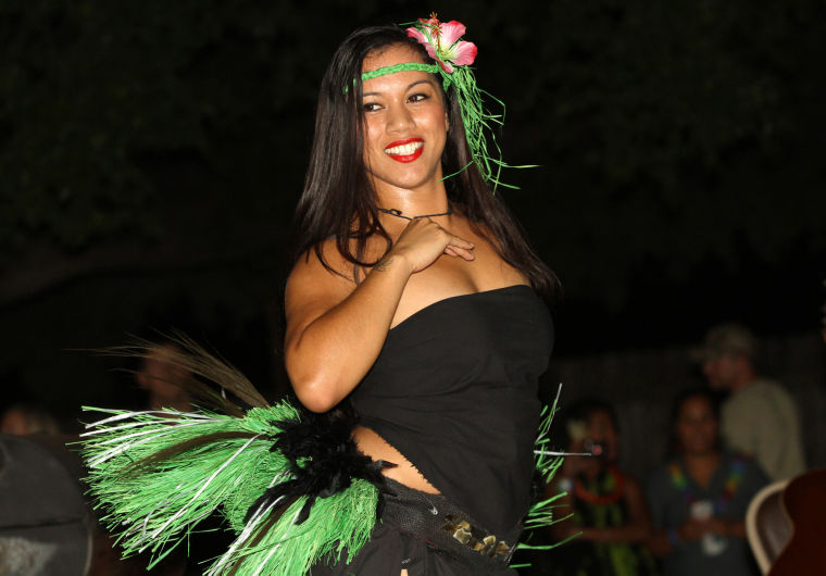 Fort Hood holds Luau party